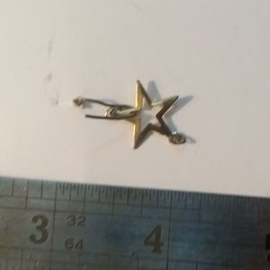 F Star pendant